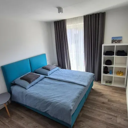 Apartment Chantzi *